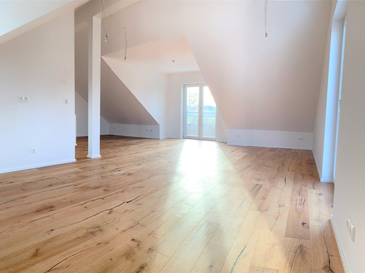 https://www.immobilienheinrich.com/wp-content/uploads/Doppelhaushaelfte_in_Geretsried_04.jpg